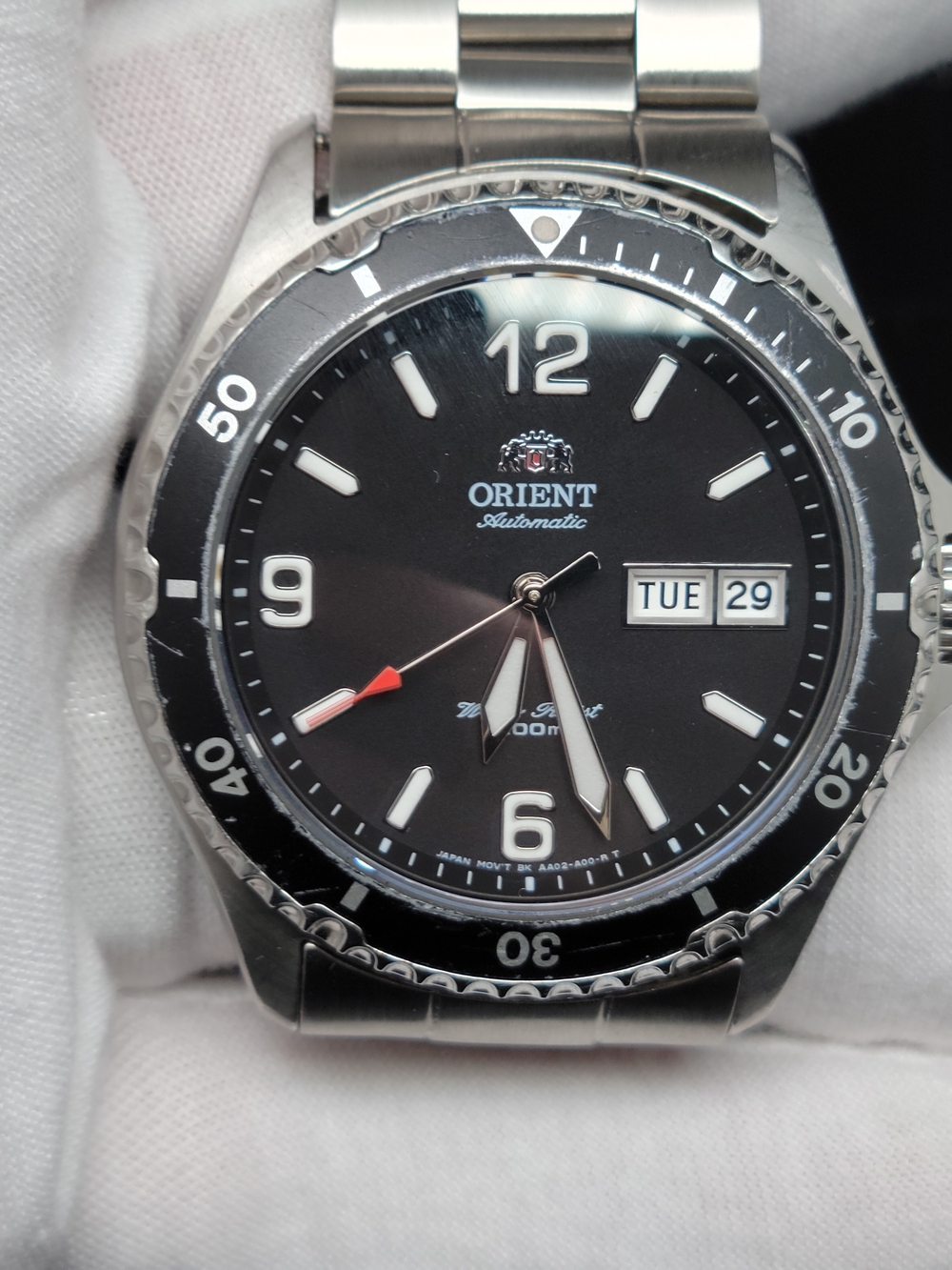 Orient Automatic Diver-Style Watch | Sapphire Crystal | Blue AR Coating